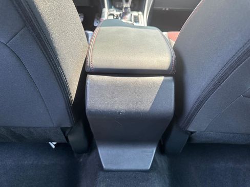 Used 2022 Subaru Impreza 2.0i Sport image 36