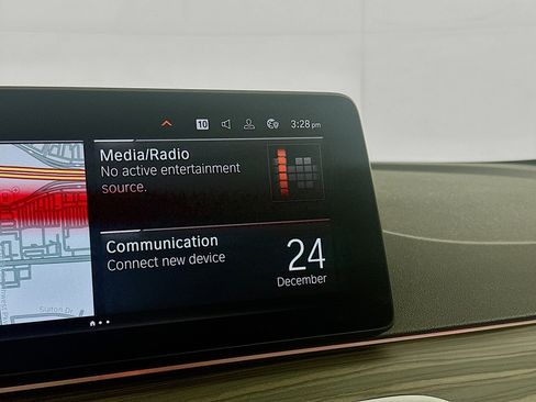 Used 2022 BMW 530i w/ Premium Package image 19