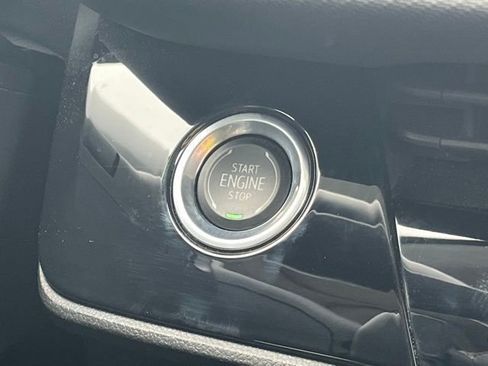 Used 2025 Buick Envision Preferred image 24