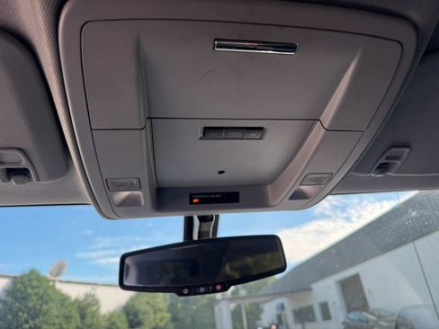 Used 2018 Chevrolet Silverado 1500 LT w/ All Star Edition AWD/4WD image 33