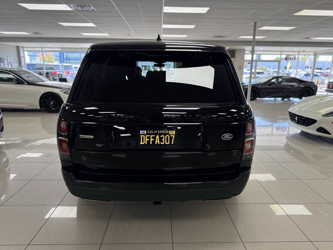 Used 2019 Land Rover Range Rover Long Wheelbase Supercharged AWD/4WD image 5