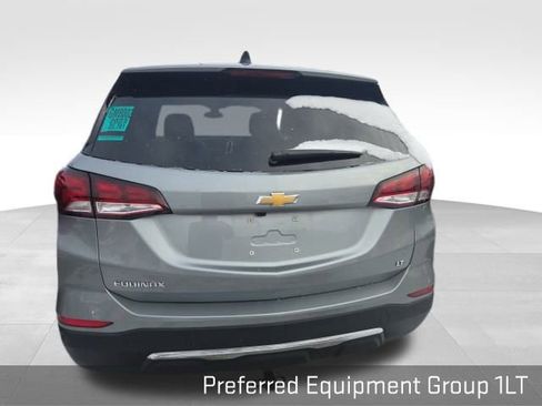 Used 2023 Chevrolet Equinox LT image 3