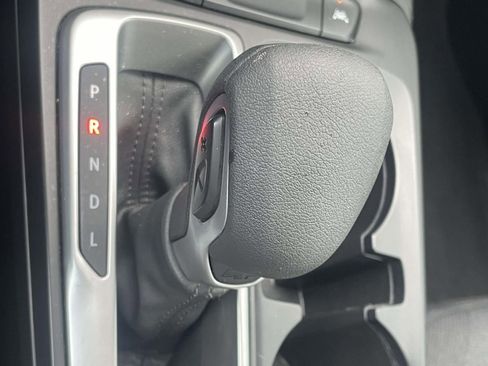 Used 2025 Chevrolet Trax LS image 18