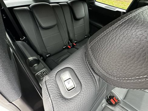 Certified 2024 Mercedes-Benz GLS 580 4MATIC image 20