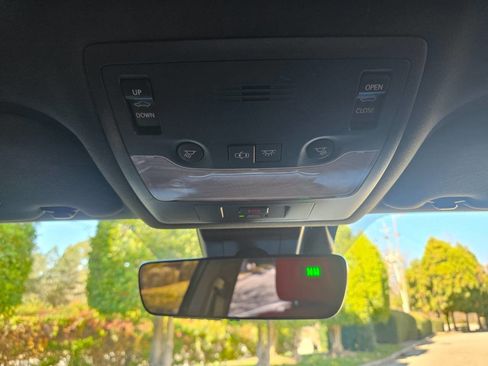 Used 2018 Lexus IS 300 F Sport image 23