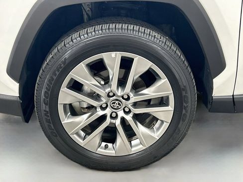 Used 2025 Toyota RAV4 XLE Premium w/ Weather Package AWD/4WD image 30