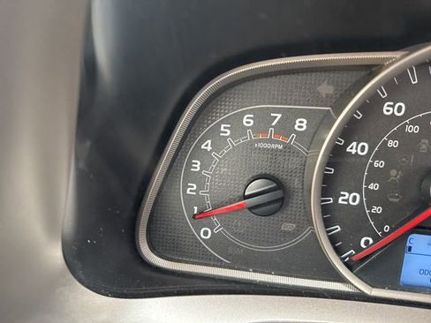 Used 2013 Toyota RAV4 XLE image 16