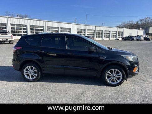 Used 2018 Ford Escape S image 8