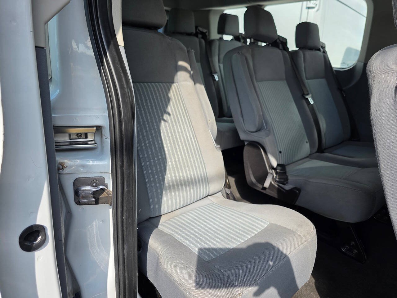 Used 2019 Ford Transit 350 XLT RWD image 14