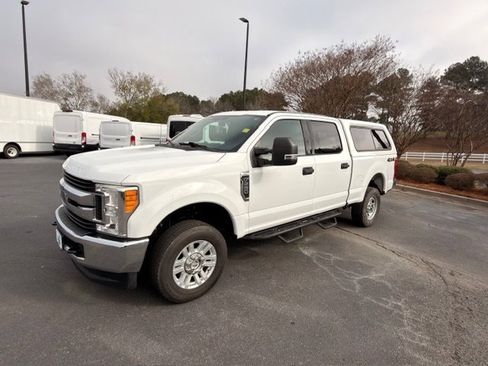 Used 2017 Ford F250 XLT image 14