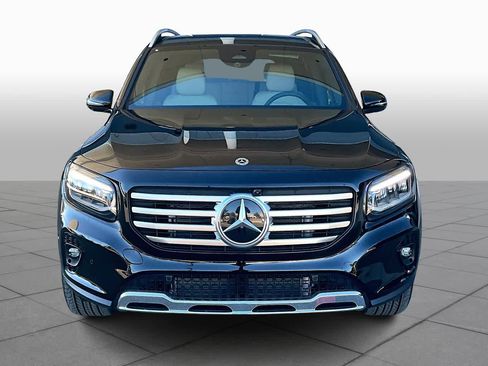 New 2026 Mercedes-Benz GLB 250 4MATIC image 3