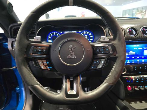 Used 2020 Ford Mustang Shelby GT500 w/ Technology Package RWD image 19