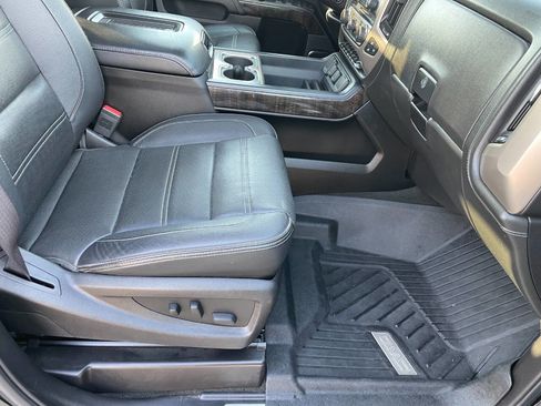 Used 2016 GMC Sierra 2500 Denali w/ Duramax Plus Package image 33