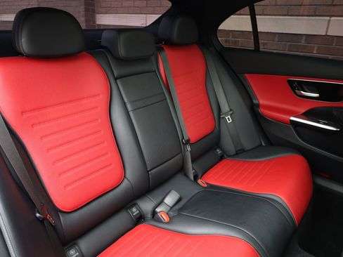 Used 2024 Mercedes-Benz C 300 Sedan image 25