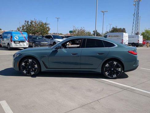 Used 2025 BMW 430i w/ Premium Package image 9