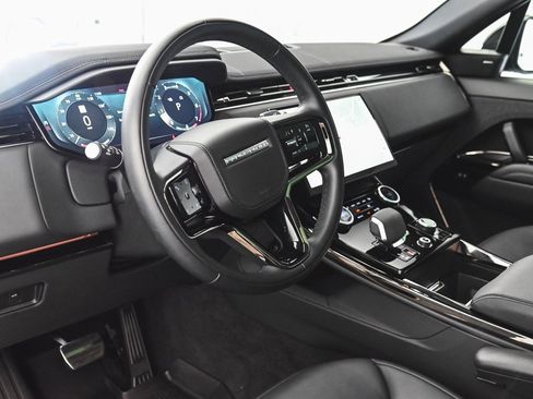 Used 2023 Land Rover Range Rover Sport SE Dynamic image 14