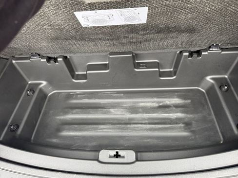 Used 2020 Buick Enclave Essence image 17