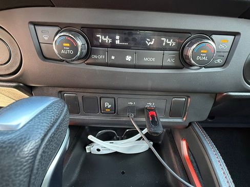 Used 2023 Nissan Frontier Pro-X w/ Technology Package RWD image 11