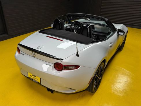 Used 2016 MAZDA MX-5 Miata Club image 45