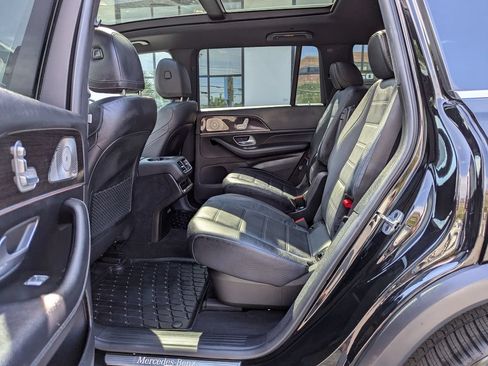 Used 2022 Mercedes-Benz GLS 450 4MATIC image 43