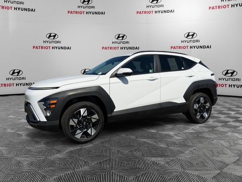 Certified 2025 Hyundai Kona SEL AWD/4WD image 7