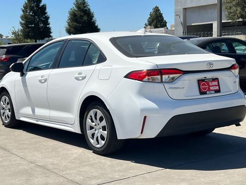 Used 2025 Toyota Corolla LE FWD image 7