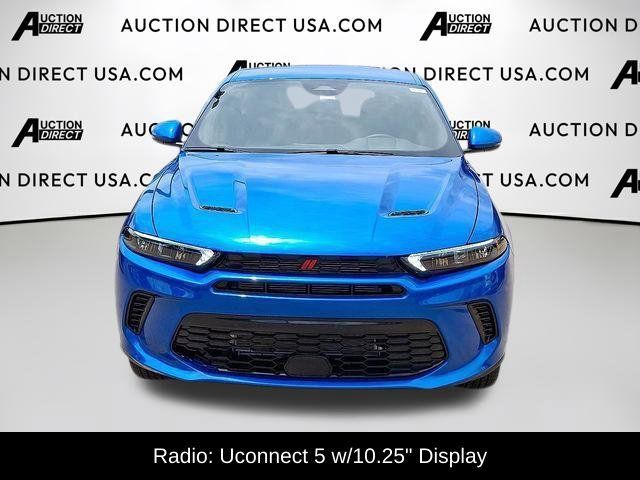 Used 2024 Dodge Hornet GT AWD/4WD image 3