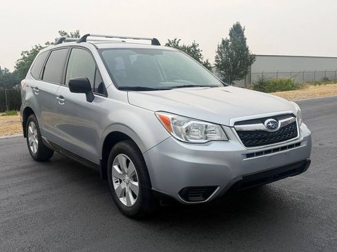 Used 2014 Subaru Forester 2.5i w/ Popular Package #2 AWD/4WD image 16