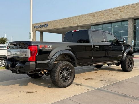 Used 2017 Ford F350 Platinum w/ Platinum Ultimate Package AWD/4WD image 22