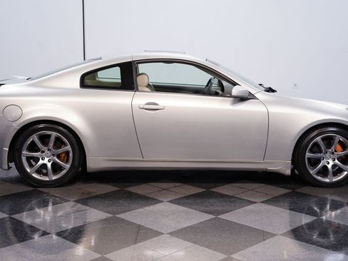 Used 2004 INFINITI G35 Coupe w/ Premium Pkg image 13