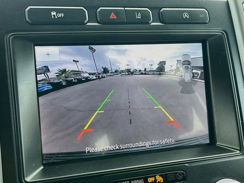 Used 2021 Ford Expedition XLT RWD image 13