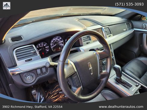 Used 2012 Lincoln MKS AWD image 27