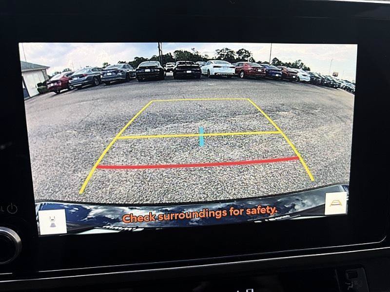 Used 2026 Toyota Camry SE FWD image 26