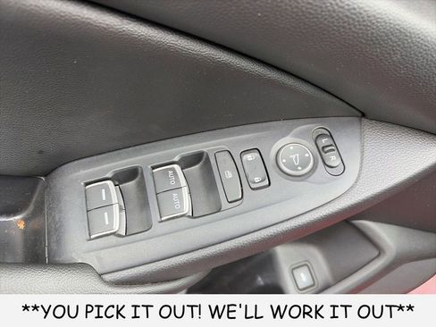 Used 2019 Honda Accord Sport image 11