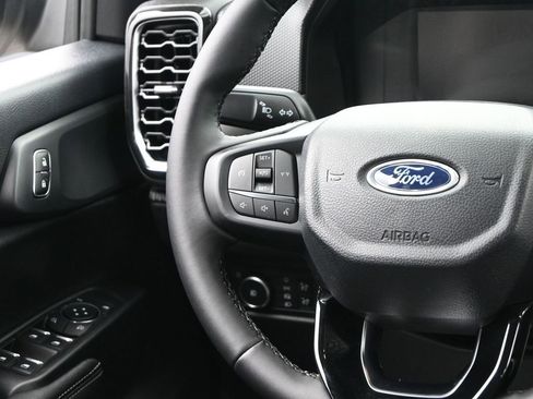 New 2025 Ford Ranger XLT w/ FX4 Off-Road Package AWD/4WD image 24