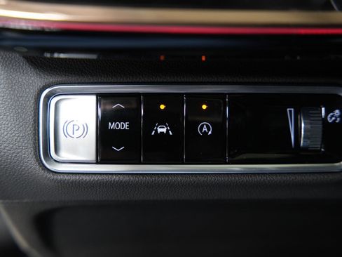 New 2026 Buick Envision Avenir image 32