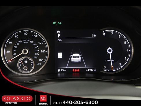 Used 2025 Genesis GV70 2.5T AWD/4WD image 8