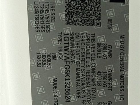 Used 2019 GMC Savana 2500 w/ Driver Convenience Package image 29