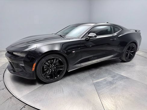 Used 2016 Chevrolet Camaro SS RWD image 1