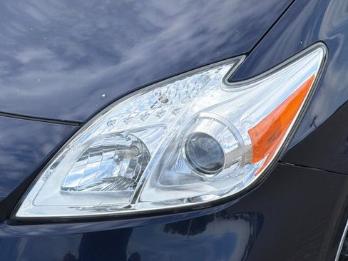 Used 2014 Toyota Prius Three w/ Solar Roof Package FWD image 53