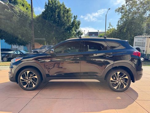Used 2019 Hyundai Tucson Sport w/ Cargo Package AWD/4WD image 4