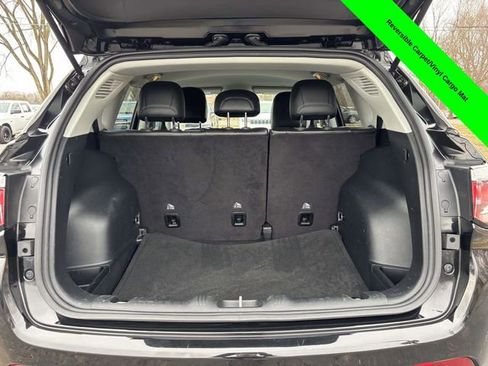 Used 2018 Jeep Compass Latitude w/ Cold Weather Group image 34