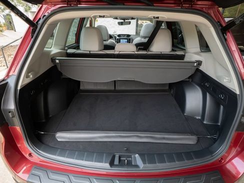 Used 2023 Subaru Forester Premium AWD/4WD image 20
