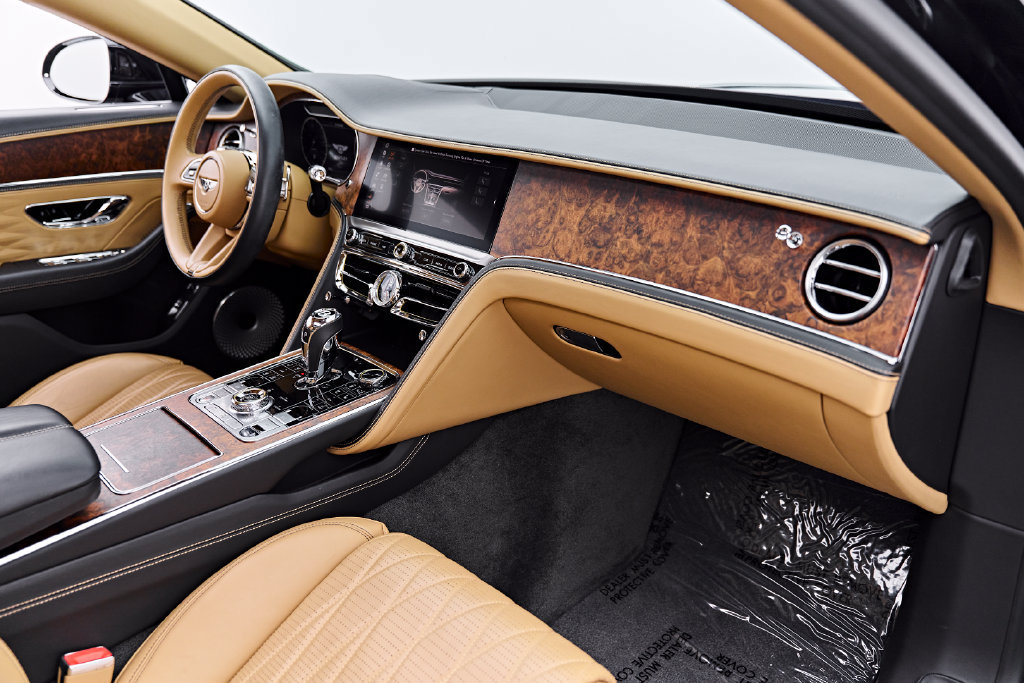 Used 2022 Bentley Flying Spur V8 AWD/4WD image 41