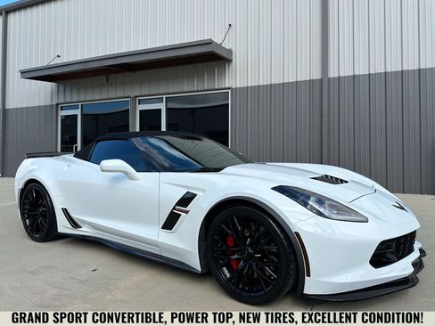 Used 2017 Chevrolet Corvette Grand Sport image 3