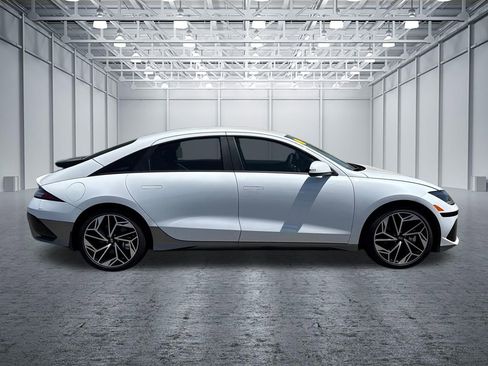 New 2025 Hyundai Ioniq 6 SEL RWD image 8