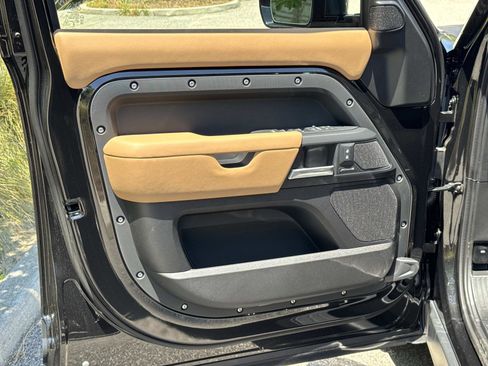 New 2026 Land Rover Defender 130 S AWD/4WD image 19