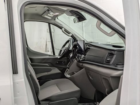 Used 2024 Ford Transit 350 XLT RWD image 17