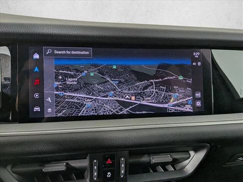 Used 2025 Porsche Cayenne image 18