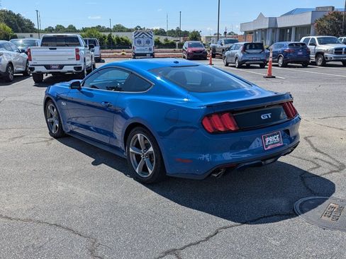 Used 2017 Ford Mustang GT Premium w/ Equipment Group 401A RWD image 7
